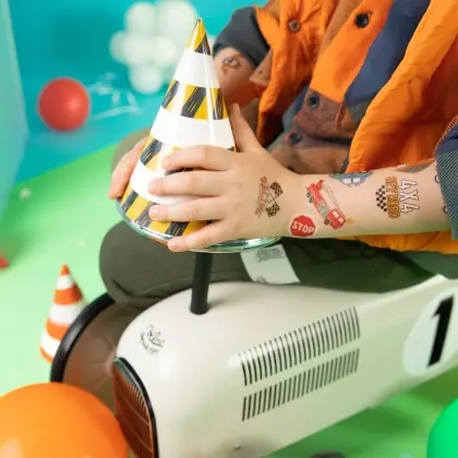 Καπελάκια Για Party Χάρτινα Με Σχέδιο Vehicles Συσκευασία 6 Τεμαχίων