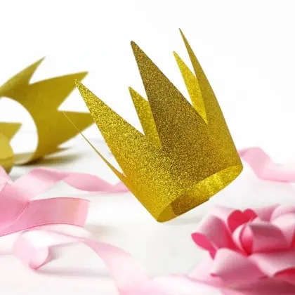 Κορώνα Πλαστική Με Glitter Συσκευασία 3 Τεμαχίων