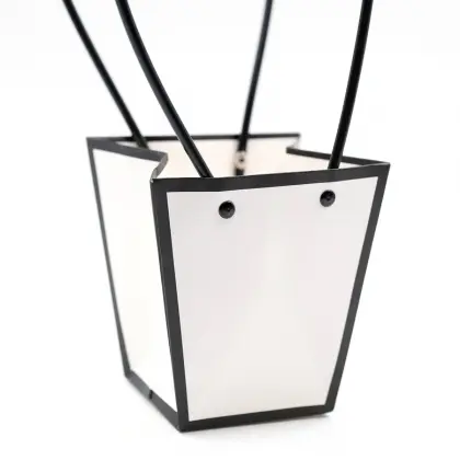 Τσάντα Χάρτινη Με Κορδόνι PVC 12x12x12.5cm