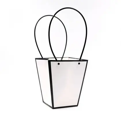 Τσάντα Χάρτινη Με Κορδόνι PVC 17x17x20cm